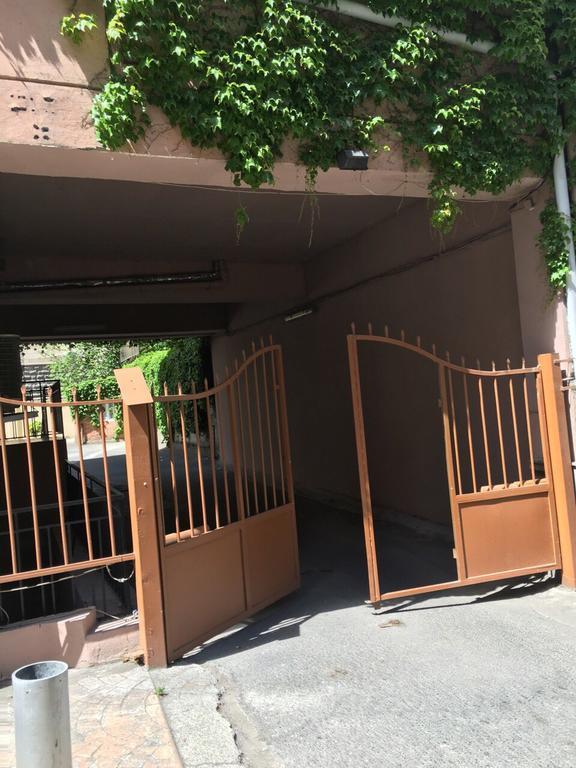 Rustaveli Apartment City Centre Tbilisi Luaran gambar