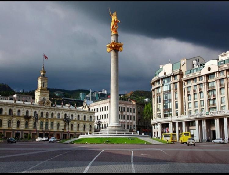Rustaveli Apartment City Centre Tbilisi Luaran gambar