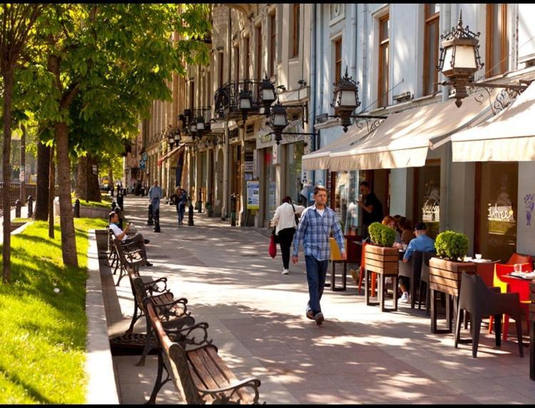Rustaveli Apartment City Centre Tbilisi Luaran gambar