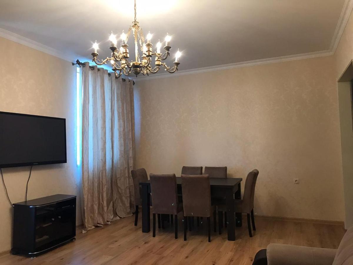 Rustaveli Apartment City Centre Tbilisi Luaran gambar